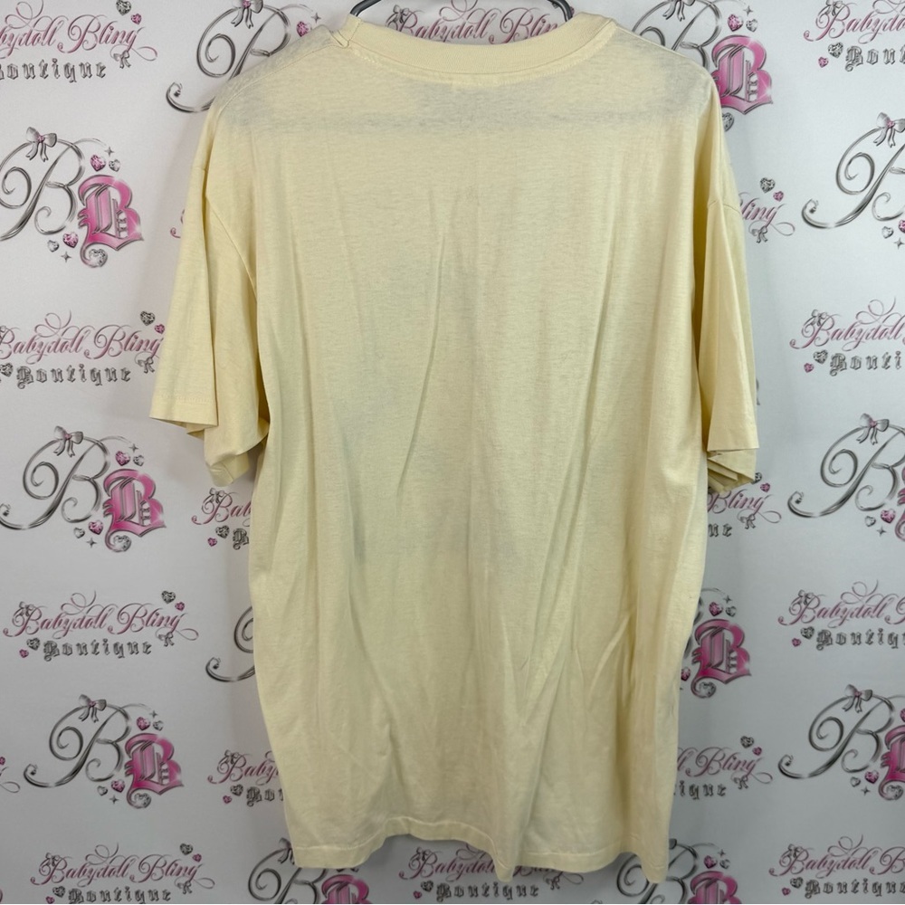 Hanes t-shirt, Arizona, sunflower, floral, vintage souvenir Cream Graphic Tee - Picture 2 of 11